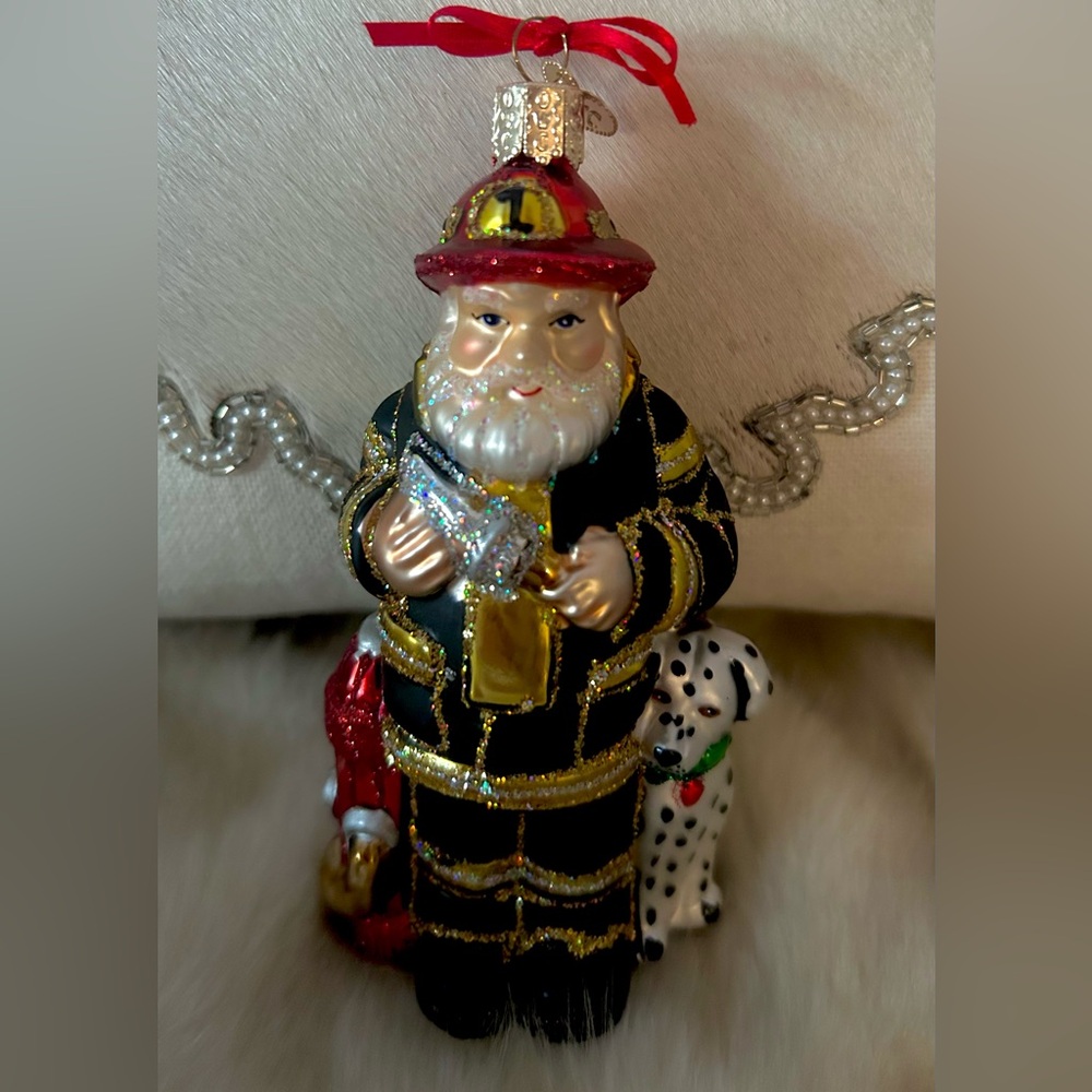 Old World Christmas fireman santa claus & dog blown glass hand painted ornament
